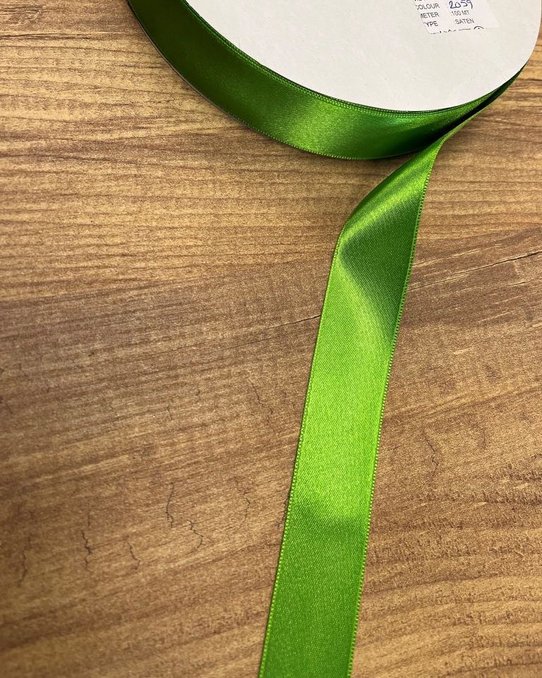 сатенирана лента - STN2059 - 30 мм - Зелено